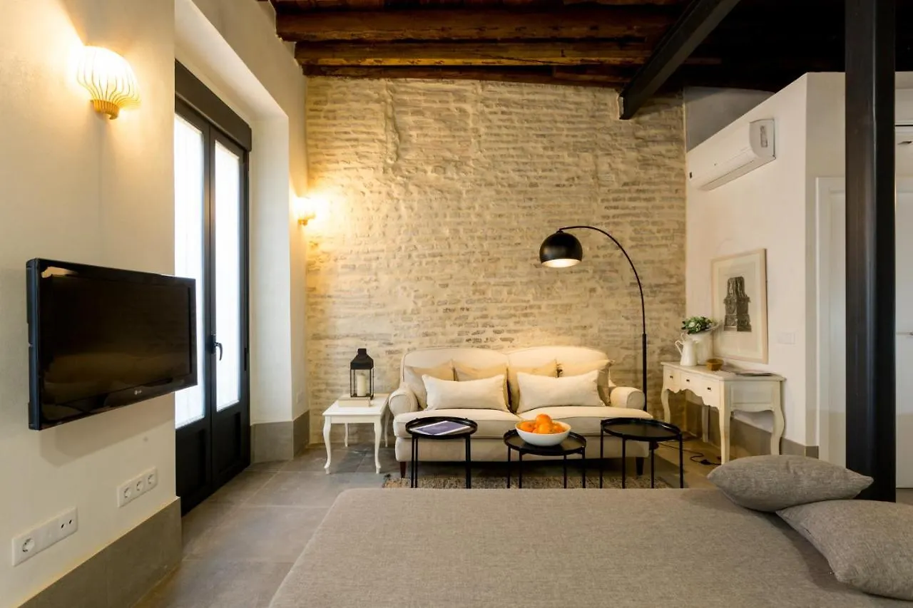 Oak & Sandstone Studio - Space Maison Apartments Seville Spain